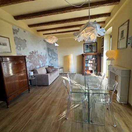 Stylish Seaside With Garden & Gulf Views Daire *